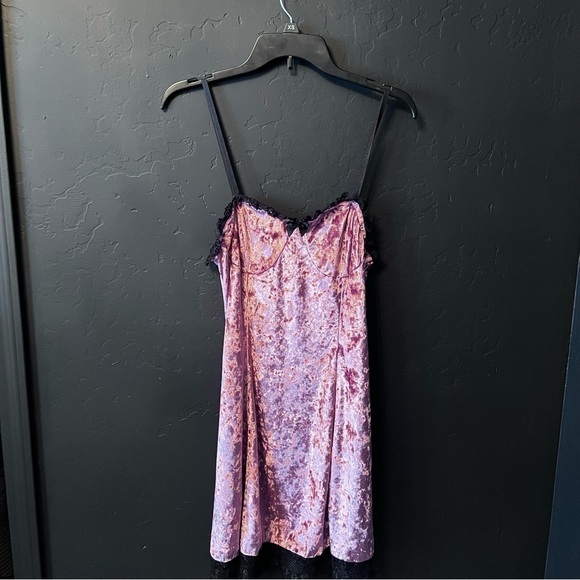 ROMWE Dresses & Skirts - Romwe women mini dress Size: M Color:purple/Black